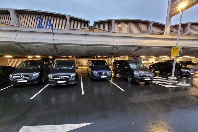 Private Van Transfer from CDG Airport to Paris - FAQs