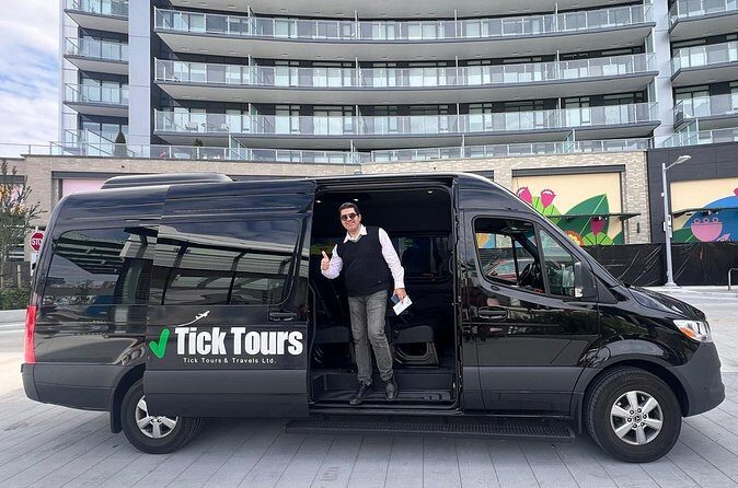 Private Vancouver to Kelowna and Wineries Day Trip - Who Is This Tour Best For?