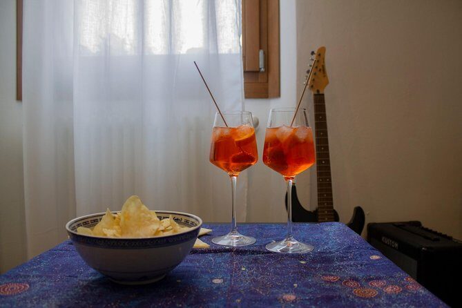 Private Venice Cooking Class and Market Tour with Fun Local Laura - The Cozy Home Kitchen: Hands-On Cooking