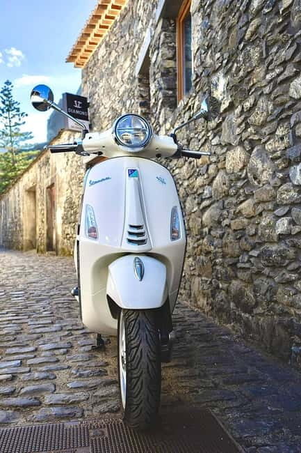 Private Vespa Tour Funchal & Câmara Lobos (3hrs) - Considering the Value