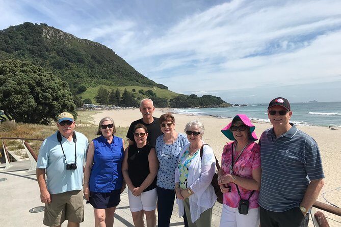 Private, via beaches, Kiwi farm to Rotorua 8 lakes & Geothermal - Why This Tour Works Well