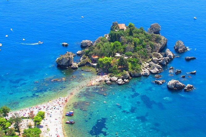 Private Villa Romana del Casale & Taormina Tour, from Palermo area & Cefalù - How the Experience Plays Out