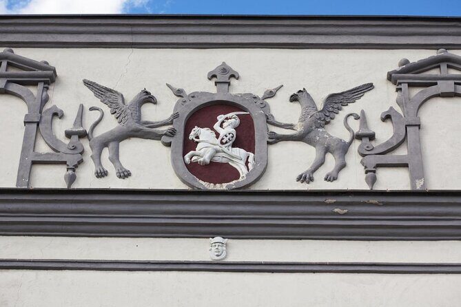 Private Vilnius Old Town Walking Tour - Exploring Vilnius Old Town: A Walk Through History