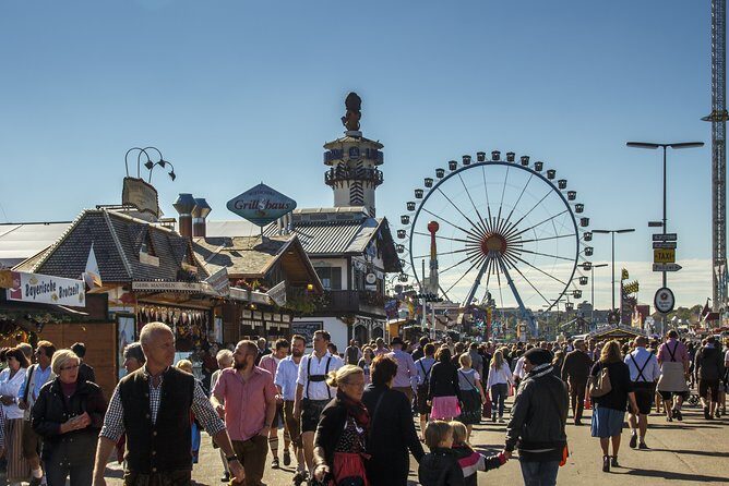 Private VIP Oktoberfest, Table, 3-Course-Menu, Beer & Champagne - Who Should Consider This Tour?