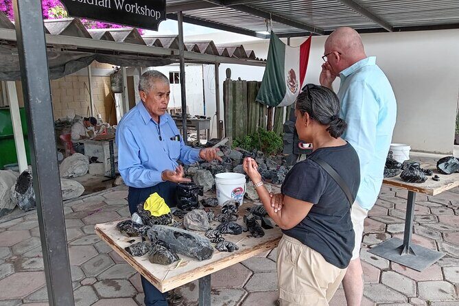 Private VIP Tour Pyramids of Teotihucan and Basilica - Best Rated - Why This Tour Stands Out