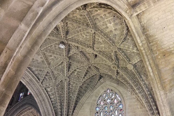 Private visit Cathedral and Royal Alcazares of Seville - FAQ