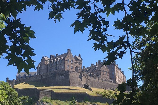 Private Walk: Edinburgh Old Town and New Town - Why This Tour Is a Good Deal