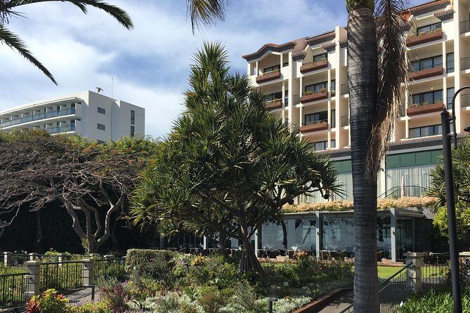 Private Walking Food Tour Around Funchal - Who Should Book This Tour?