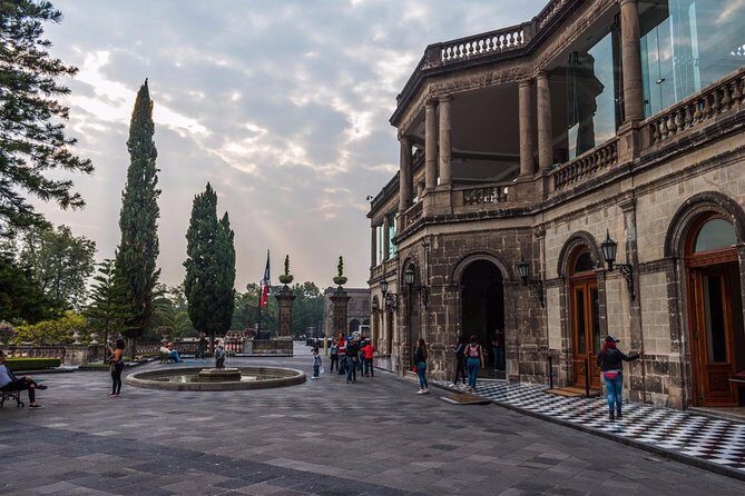 Private Walking Tour Anthropology Museum & Chapultepec Castle - The Value of a Private Tour at $138