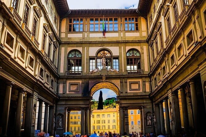 PRIVATE Walking Tour around Medici Family - FAQs