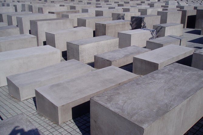 Private Walking Tour: Behind the Iron Curtain and Berlin Wall - Why This Tour Could Be the Highlight of Your Berlin Trip