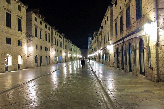 Private Walking Tour Dubrovnik - Hidden Streets of the Old Town - Who Should Book This Tour?