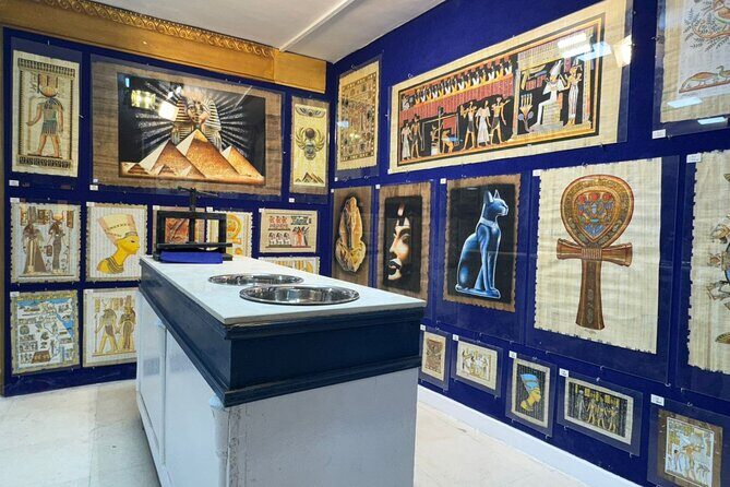 Private Walking Tour in ElMoez Street & Khan Elkhalili Market - In Closing