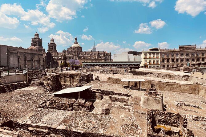 Private Walking Tour in Templo Mayor and Bellas Artes - A Closer Look at the Tour
