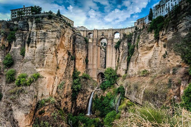 Private Walking Tour of Ronda with official tour guide - What to Expect During the Tour