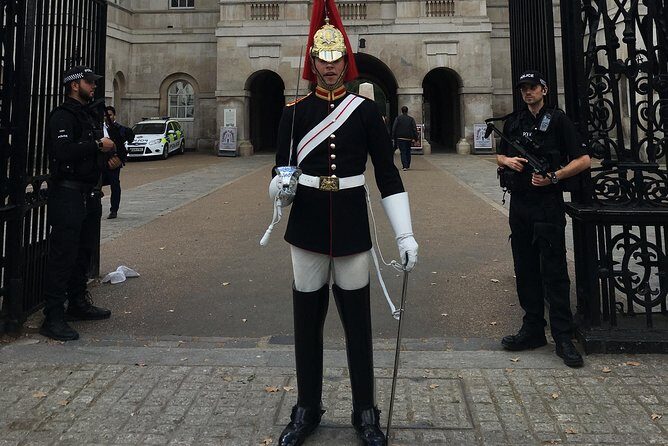 Private Walking Tour of Royal London with Changing of the Guard - Reviews and Real Traveler Perspectives