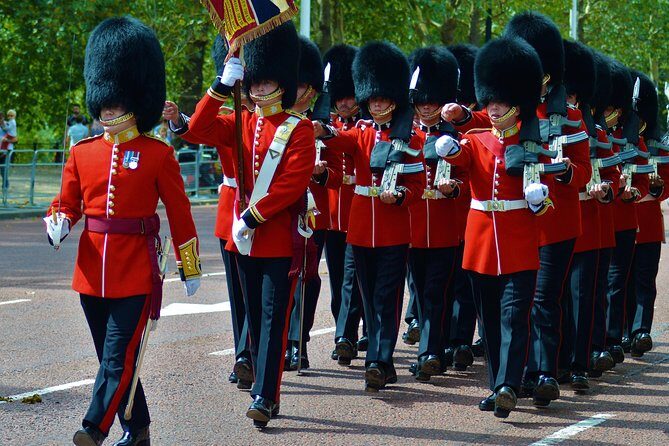 Private Walking Tour of Royal London with Changing of the Guard - FAQ