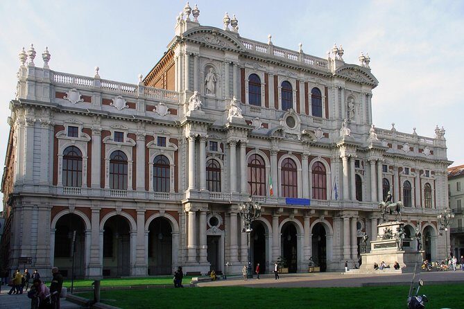 Private Walking Tour of Turin with private official tour guide - Who Should Consider This Tour?