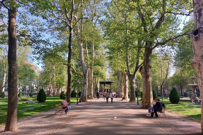 Private Walking Tour of Zagreb with Funicular Tickets - Authentic Feedback from Travelers