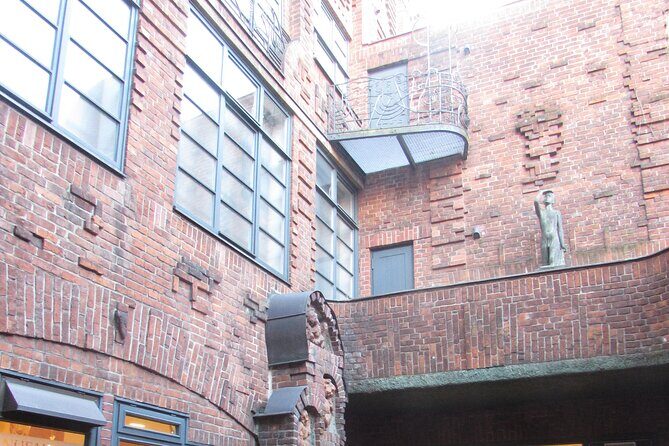 Private Walking Tour through the Fascinating Bremen's City Center - The Practical Side: Details and What It Means for You