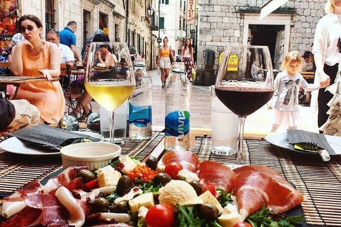 Private Walking tour with Wine and Food - Start at Kotor Old City