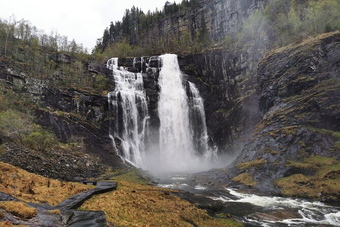 Private Waterfalls and Wonders Tour in Norway - Key Points