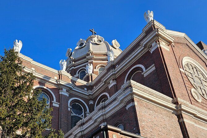 Private Wicker Park and Bucktown Walking Tour - Authentic Voices and Real Experiences