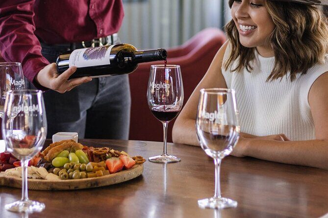 Private Wine Tasting Experience in Maglén - FAQs