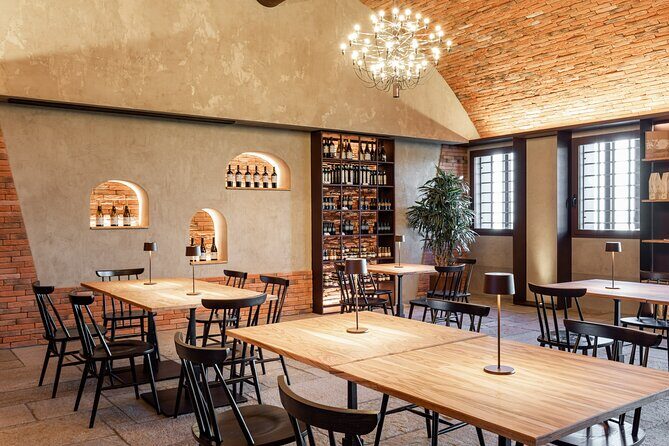 Private wine tasting of Palazzo di Varignana - What to Expect from the Palazzo di Varignana Wine Tasting