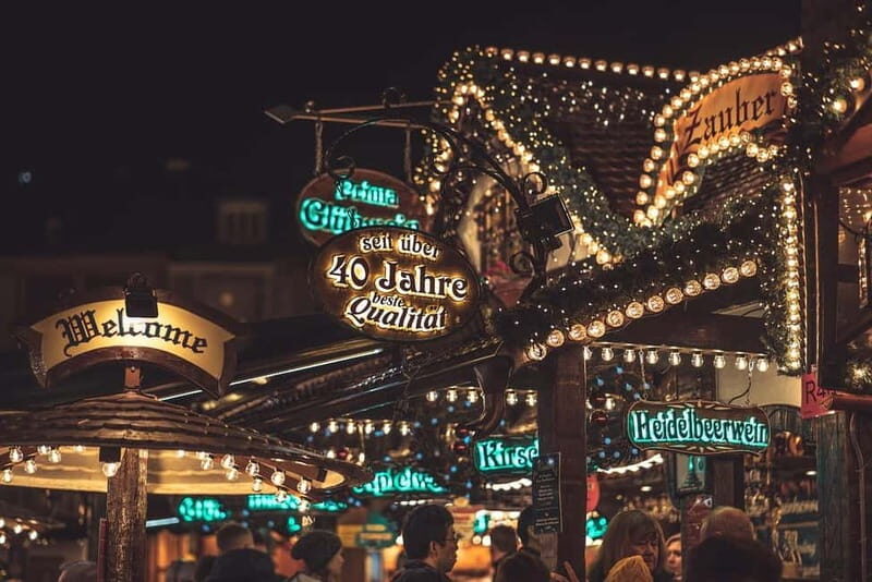 Private Xmas Market Hopping with gondola ride & wine tasting - Practical Tips for Your Christmas Market Trip
