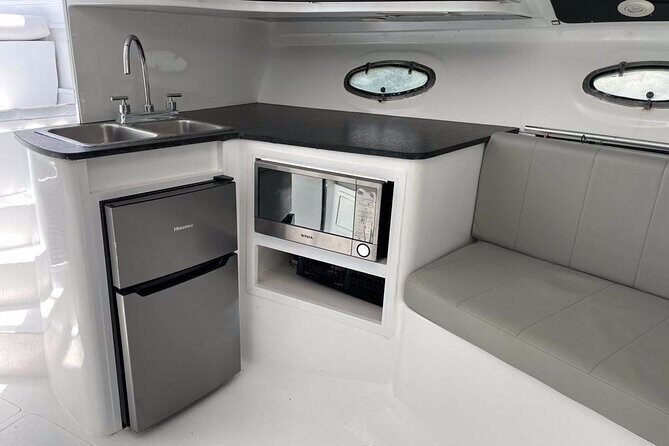 Private Yacht Cancun 42ft up to 8 people - Final Thoughts: Who Will Love This Tour?