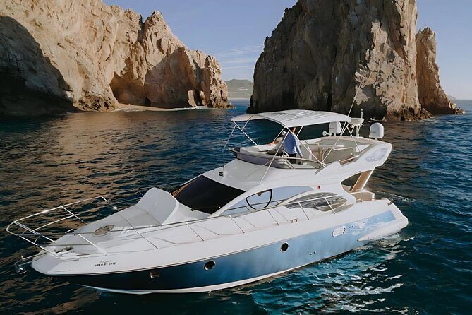 Private Yacht Charter in Cabo San Lucas  Cruise to The Arch - Introduction