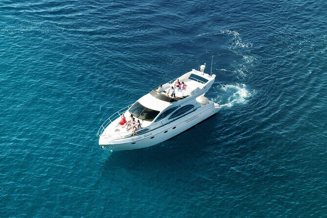 Private Yacht Charter in Madeira - 2 hours - Key Points