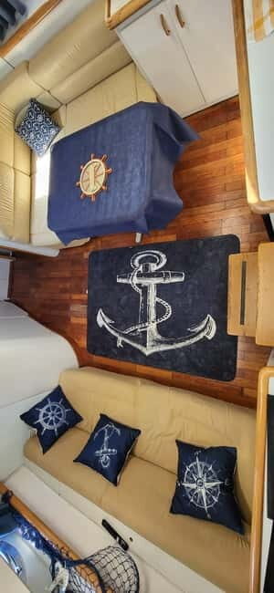 Private Yacht Charters around Comino & Blue Lagoon - Key Points