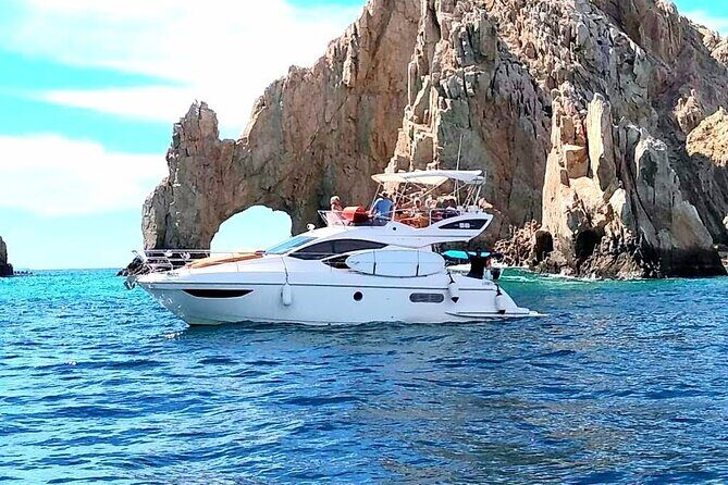 Private Yacht Cruise 3 Hours ALL INCLUSIVE price is DEPOSIT only - A Closer Look at the Private Yacht Experience