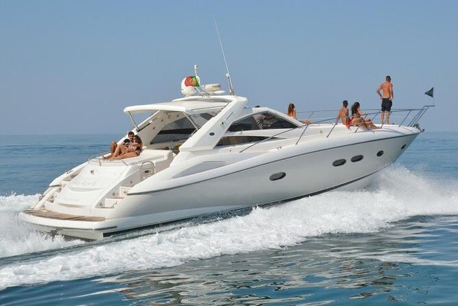 Private Yacht Hire in The Algarve - Majestic - Key Points