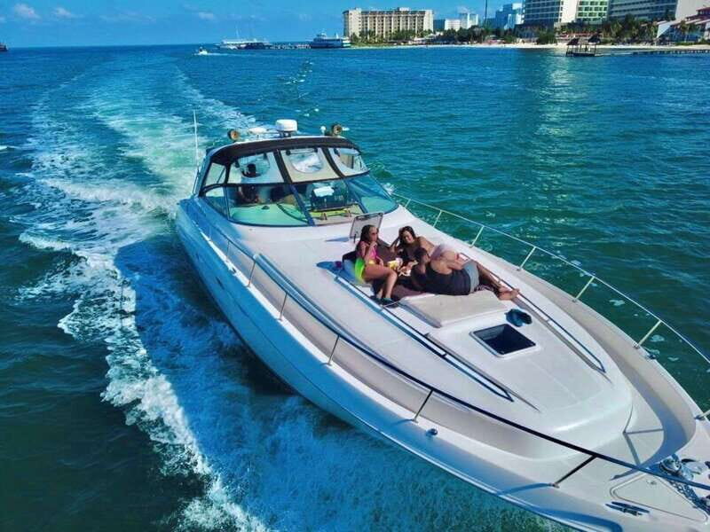 Private yacht in Cancun for maximun 15 people - Why This Tour Stands Out