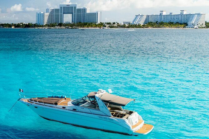 Private Yacht Rental Cancun Up to 15 passengers Isla Mujeres - The Experience in Detail