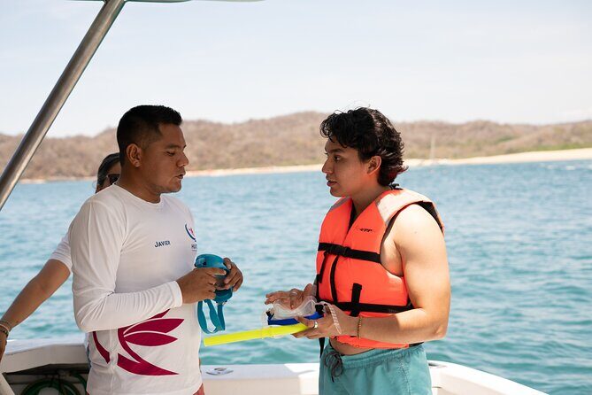 Private Yacht Tour of the Bays of Huatulco - FAQ