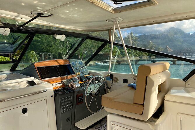Private Yacht tour on Tahiti or Moorea lagoon - What You Can Expect from the Yacht Tour