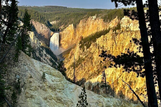 Private Yellowstone Hot Spots Tour From West Yellowstone - FAQ