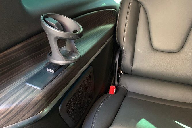 PrivateTransfer NAPLES to POSITANO or vv (with Stop option in Pompeii ) - Key Points