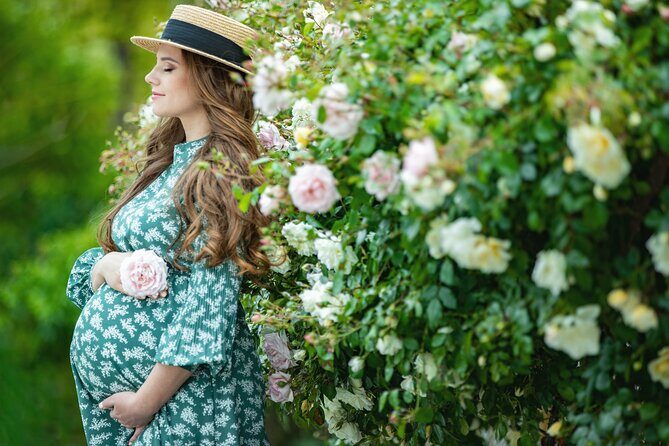 Professional Maternity Photoshoot in Melbourne - Is It Worth the Price?