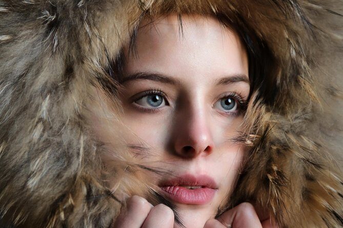 Professional Photo Shoot Walking Tour in Central Paris - Who Would Love This Experience?