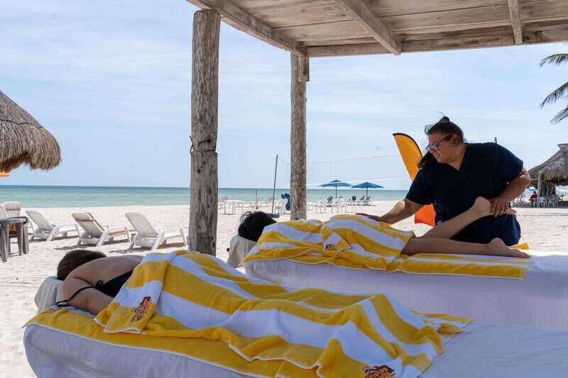 Progreso: Chichi´s beach club - Key Points