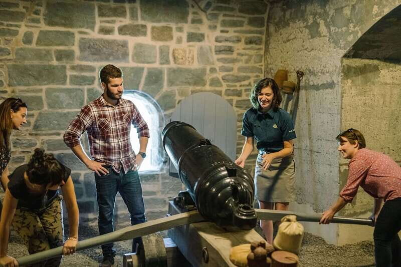 Progressive Dinner on Grande-Allée and History Tour - Who Is This Tour Best For?