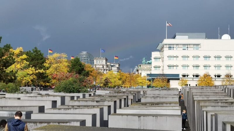 Promotion Daily First Berlin Rickshaw 3,5 Hours Highlights - A Deep Dive into the Berlin Rickshaw Tour