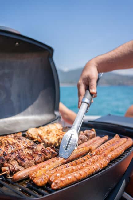 Propriano: BBQ Boat rental without a license for aperitifs or lunch at sea - FAQ