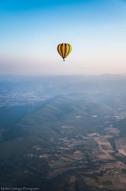 Provence: Hot Air Balloon Ride with celebratory Toast - A Closer Look at the Experience