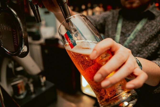 Pub Crawl + Unlimited Drinks + VIP entry + Drinking Games & Photographer - FAQ